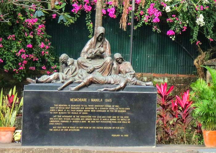 Memorare Manila Monument