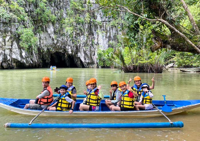 Underground River Boat tour, Philippines 